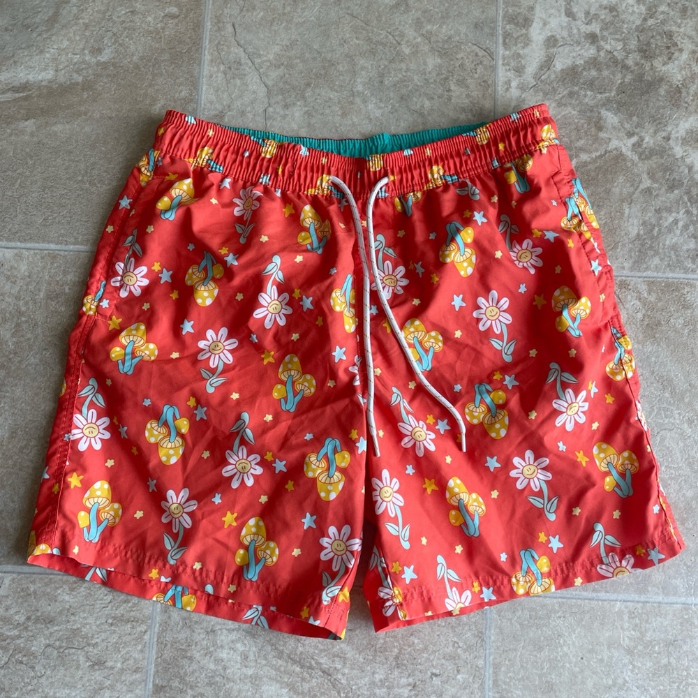 No Boundaries Mushroom Swim Trunks Medium Mens Floral Print Beach Shorts